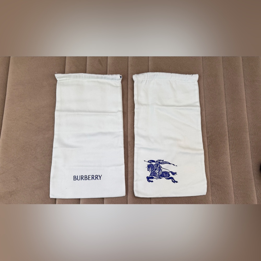 NWOT Burberry Set of 2 Dust Bag